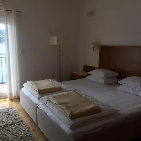 Seacoast Apartment